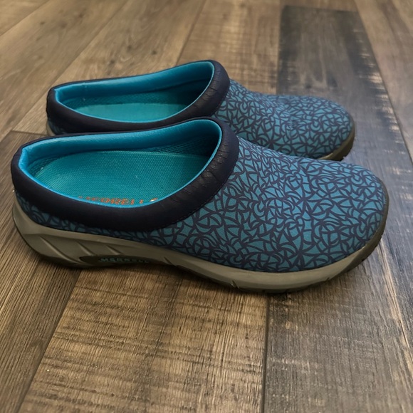 Merrell Shoes - Merrell Encore Maze Women’s Turquoise SZ 6.5 Slip On Mule Clog